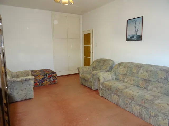Eladó lakás Szombathely, Derkovits-lakótelep 42 nm
