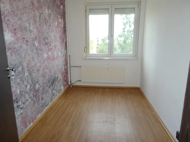 Eladó lakás Szombathely, Derkovits-lakótelep 55 nm
