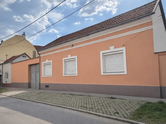 Eladó ház Debrecen 273 nm