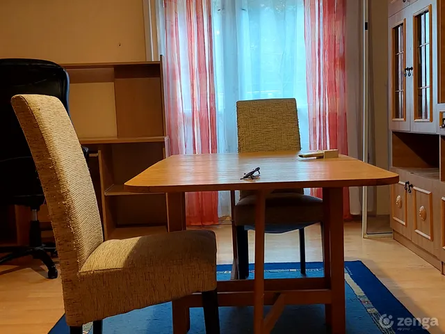 Kiadó lakás Pécs, Egyetemváros 39 nm