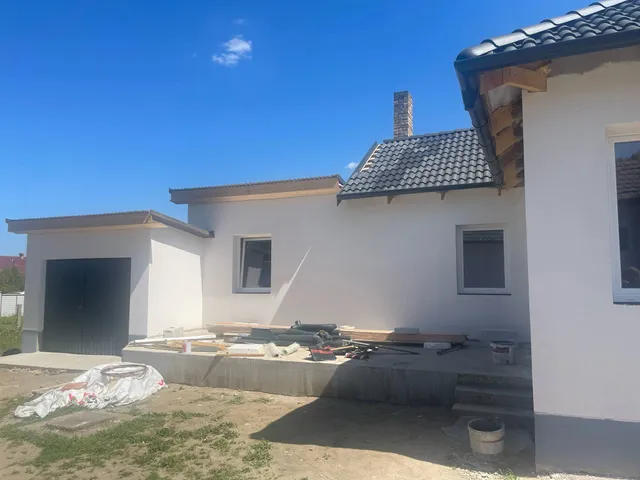 Eladó ház Sényő 97 nm