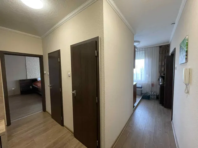 Eladó lakás Nyíregyháza, Belváros, Kossuth 64 nm