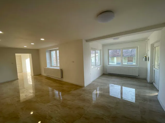 Eladó ház Buj 102 nm