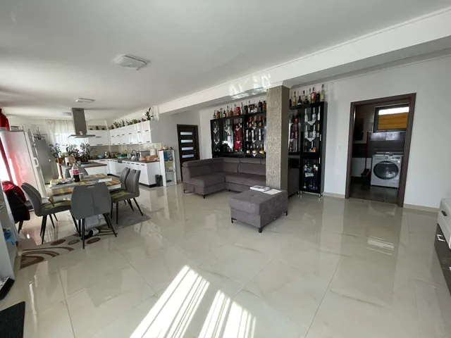 Eladó ház Sényő 137 nm