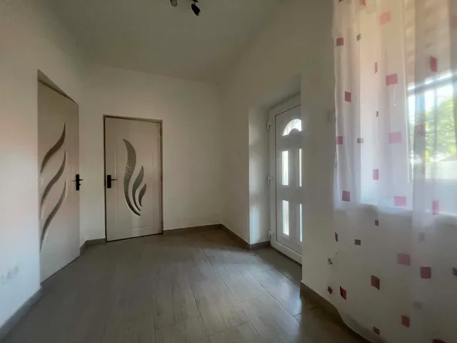 Eladó ház Kisléta 108 nm