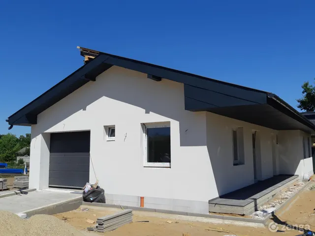 Eladó ház Debrecen, Júliatelep 109 nm