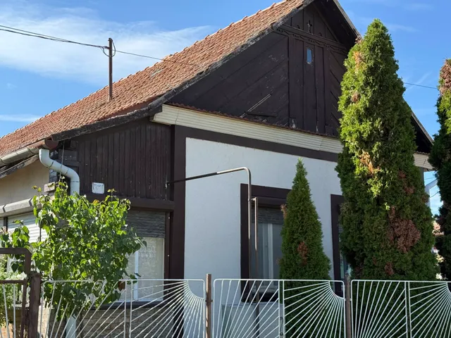 Eladó ház Jászladány 100 nm