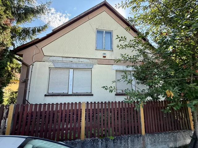 Eladó ház Jászladány 86 nm