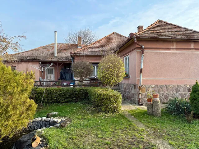 Eladó ház Jászladány 115 nm