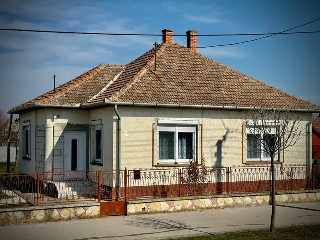 Eladó ház Jászalsószentgyörgy 83 nm