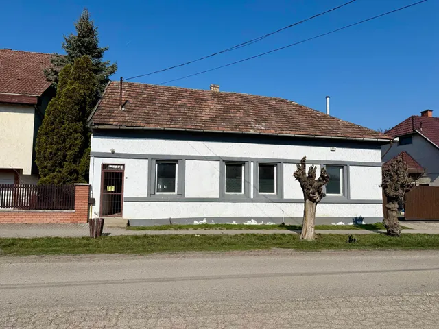 Eladó ház Jászladány 75 nm