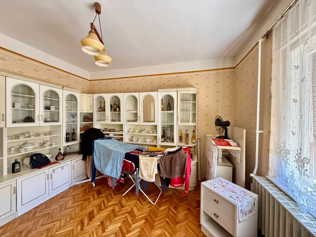 Eladó ház Jászladány 84 nm