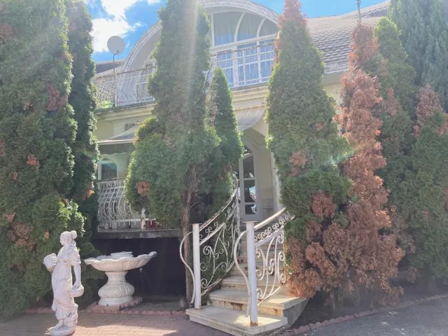 Eladó ház Érd 420 nm