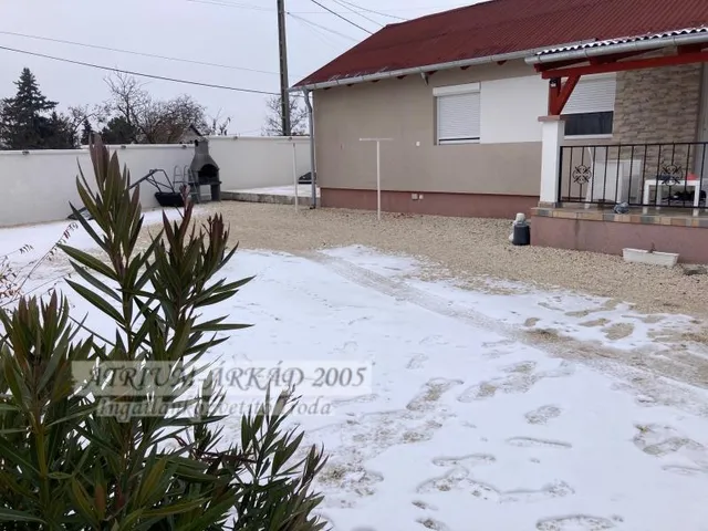 Eladó mezőgazdasági ingatlan Tárnok 96 nm