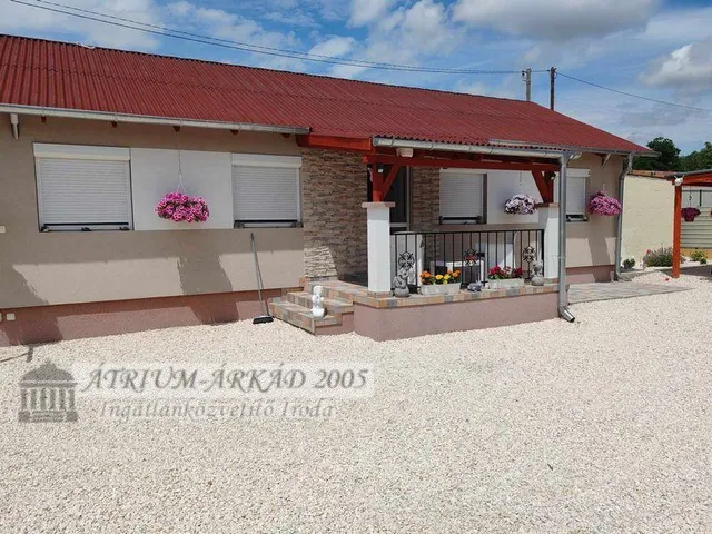 Eladó mezőgazdasági ingatlan Tárnok 96 nm