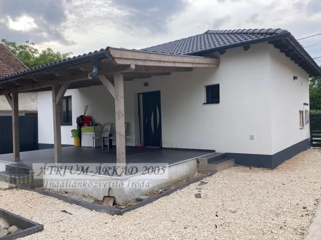 Eladó ház Érd 70 nm