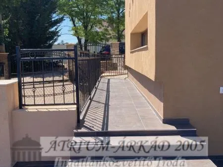 Eladó ház Diósd, Diósdliget 394 nm