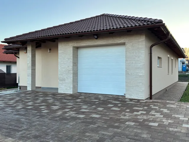 Eladó ház Érd, Fenyves-Parkváros 143 nm