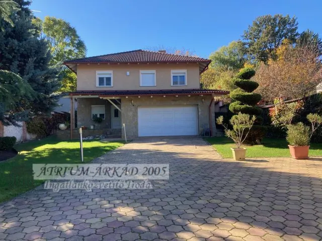 Eladó ház Érd, Érdliget 243 nm