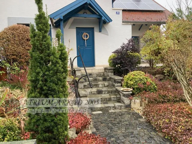 Eladó ház Zsámbék 214 nm