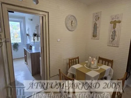 Eladó lakás Budapest III. kerület 57 nm