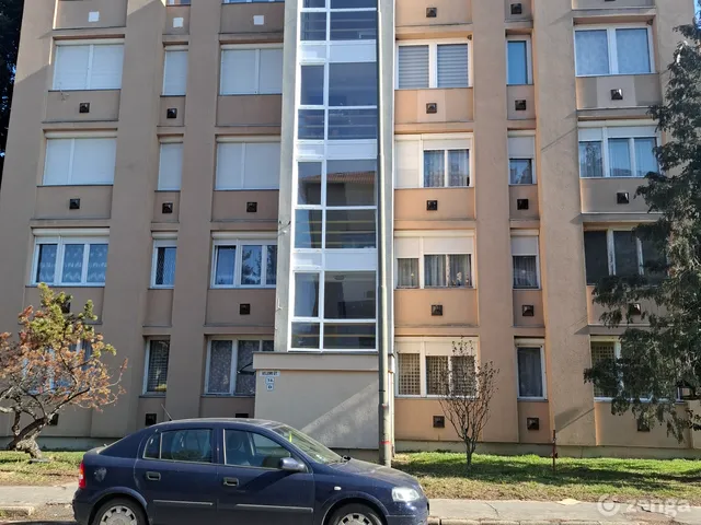 Eladó lakás Kőszeg, Lakótelep 50 nm