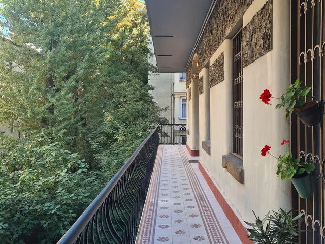 Eladó lakás Budapest XI. kerület, Feneketlen tó 80 nm