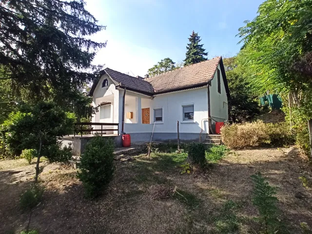 Eladó ház Leányfalu 132 nm