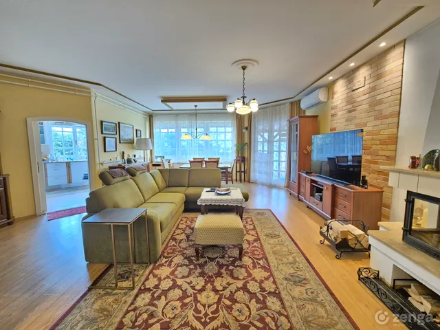 Eladó ház Hatvan, Újhatvan 165 nm