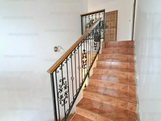 Eladó ház Érd, Parkváros, Szigetelő utca 269 nm