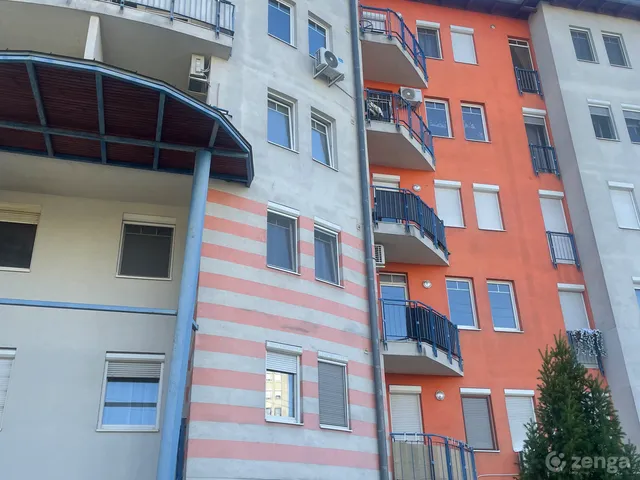 Kiadó lakás Budapest X. kerület, Újhegy 41 nm