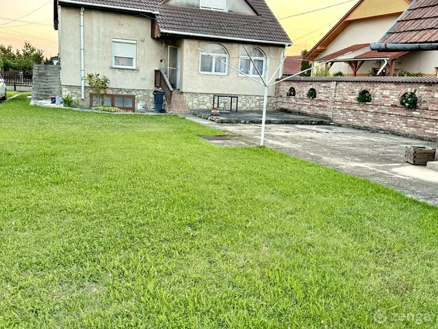 Eladó ház Jánossomorja 179 nm