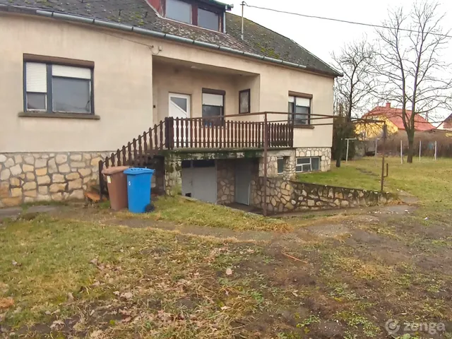 Eladó ház Jánossomorja, Mosonszentjános 140 nm