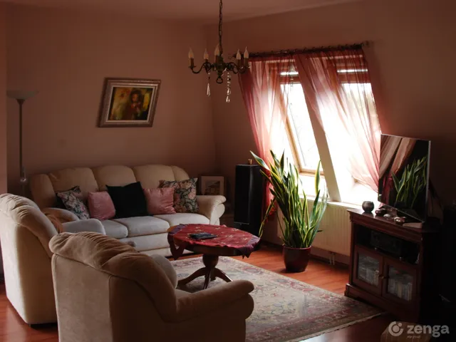 Eladó ház Jánossomorja 200 nm