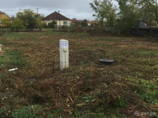 Eladó telek Poroszló 1061 nm