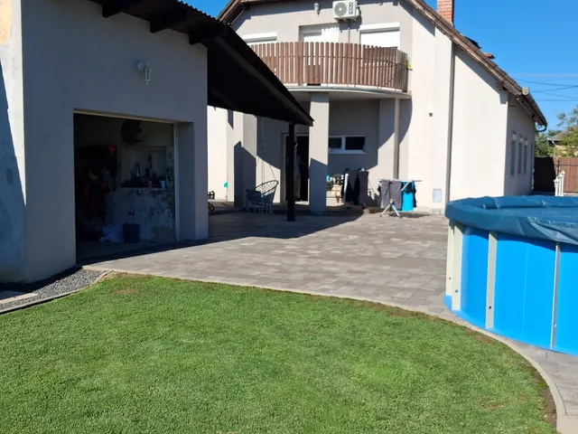 Eladó ház Rédics 180 nm