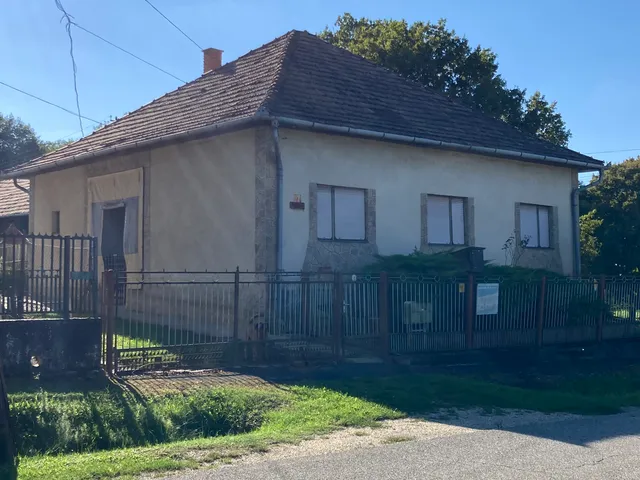 Eladó ház Lenti, Máhomfa 100 nm