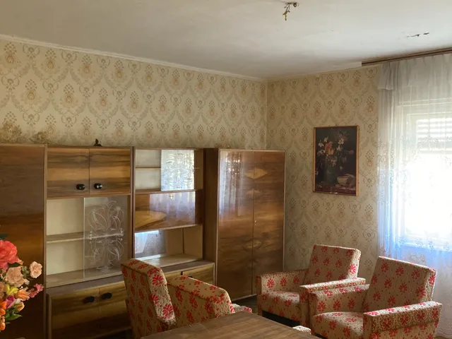 Eladó ház Lenti, Lentikápolna 140 nm