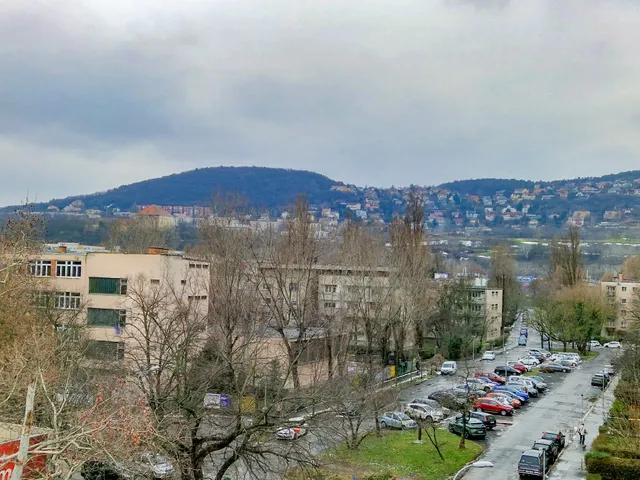 Eladó lakás Budapest III. kerület 52 nm