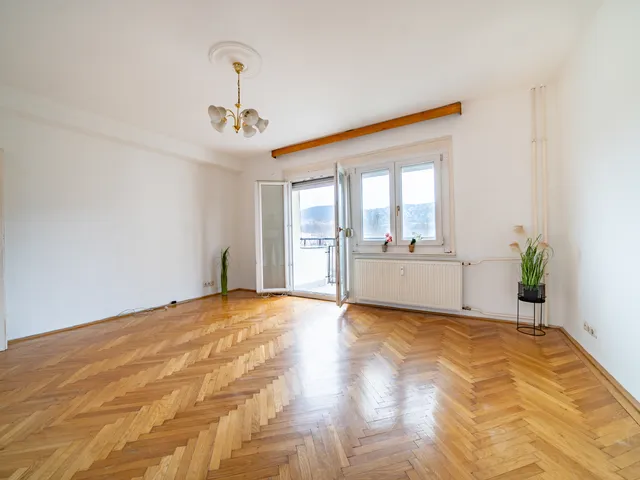 Eladó lakás Budapest III. kerület 52 nm
