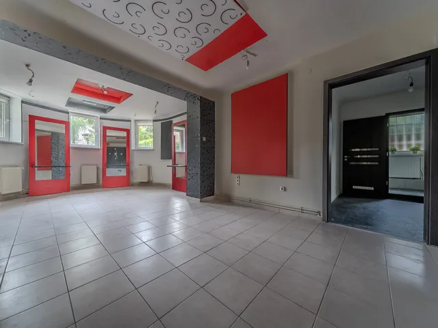 Kiadó kereskedelmi és ipari ingatlan Budapest II. kerület, Rózsadomb 115 nm