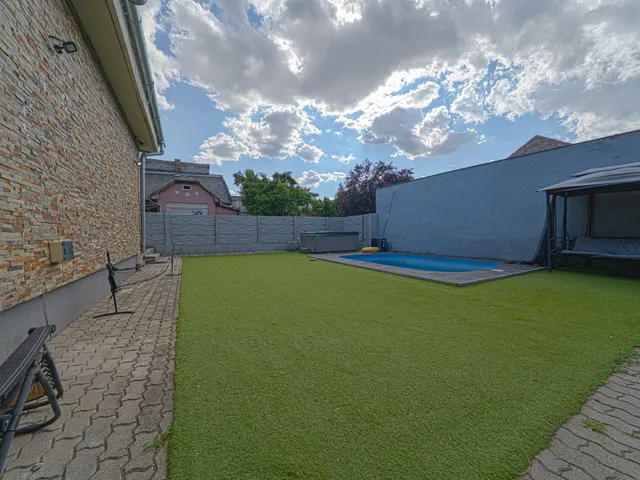 Eladó ház Budapest XX. kerület, Pesterzsébet, Nyáry Pál utca 130 nm