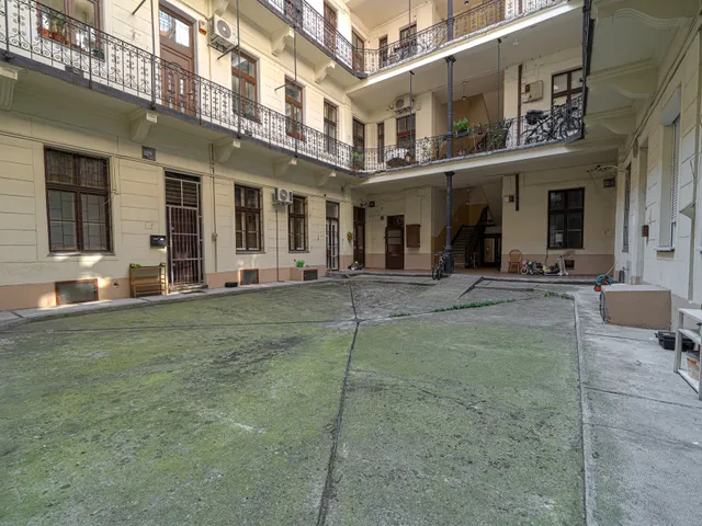 Eladó lakás Budapest IX. kerület, Belső Ferencváros, Hőgyes Endre utca 43 nm