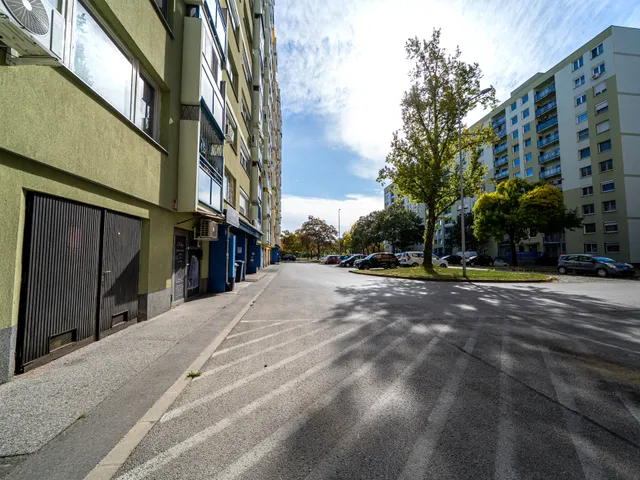 Eladó lakás Budapest X. kerület, Újhegy, Szőlővirág utca 50 nm