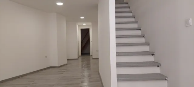 Eladó kereskedelmi és ipari ingatlan Budapest VII. kerület, Külső-Erzsébetváros, Rottenbiller utca 62 80 nm