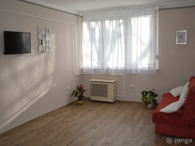 Eladó lakás Szolnok, Belváros, Kolozsvári utca 24 36 nm