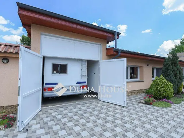Eladó ház Kecskemét 350 nm