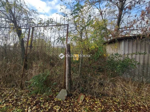 Eladó telek Kecskemét 4446 nm