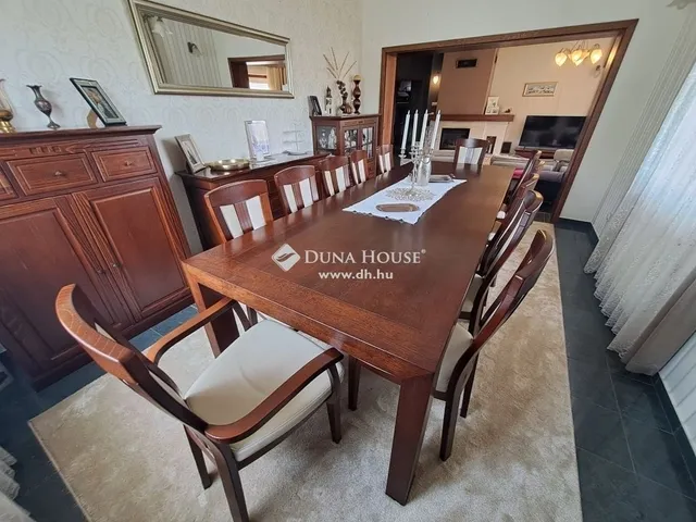 Eladó ház Kecskemét, Úrihegy 160 nm