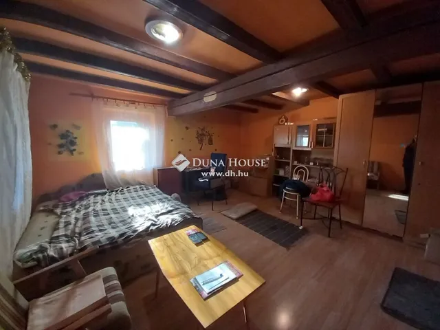 Eladó ház Tiszakécske 52 nm